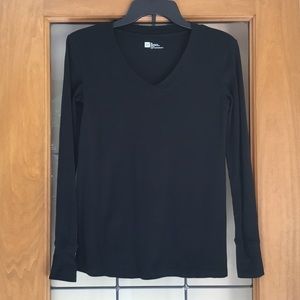 Gap maternity tee